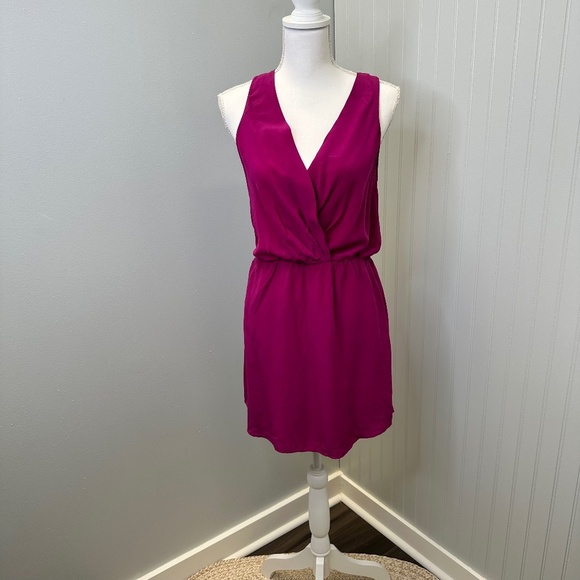 Rory Beca V-neck 100% Silk fushcia dress size Medium - Picture 1 of 9